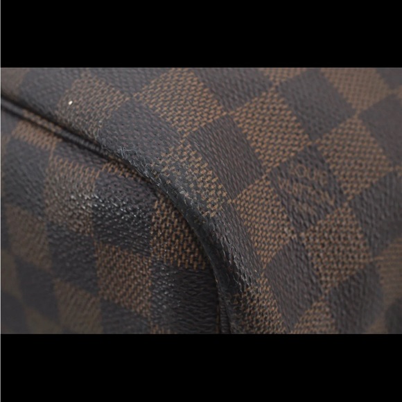 🌸🌸LV Never Full🌸🌸 Tote AND Pouch - Picture 4 of 16